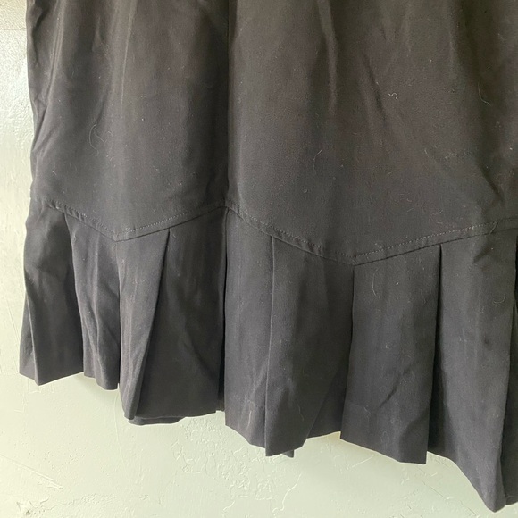 A. Byer Pencil skirt, with ruffle hem, black, Size 11 - Picture 11 of 14